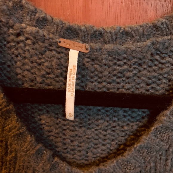 Sweater - Picture 2 of 2